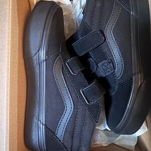 Kids Black Velcro Sneakers